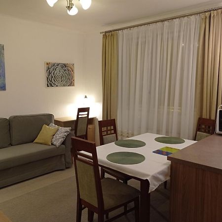 Zsuzsa Apartman บูดาเปสต์ ภายนอก รูปภาพ