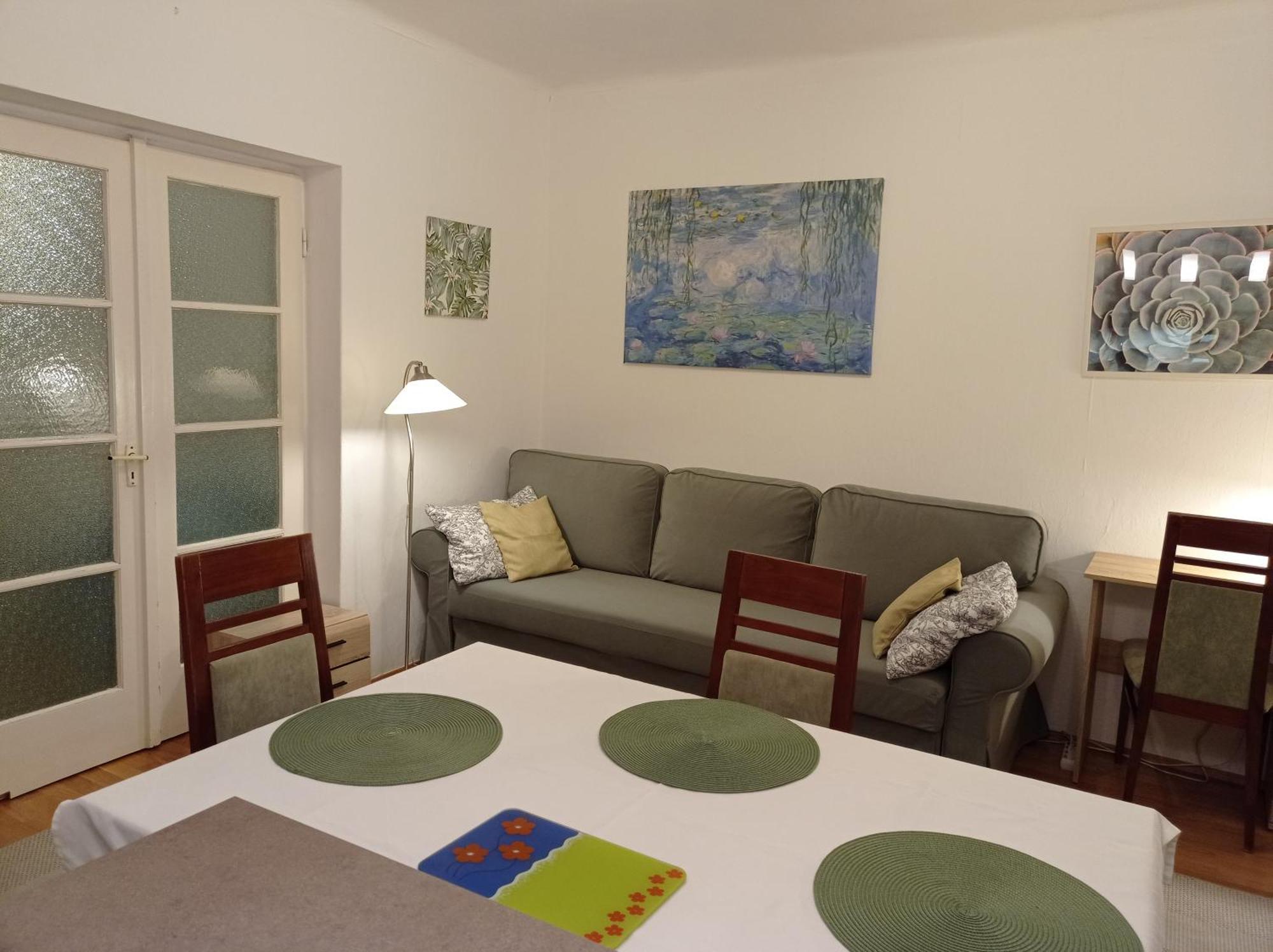 Zsuzsa Apartman บูดาเปสต์ ภายนอก รูปภาพ
